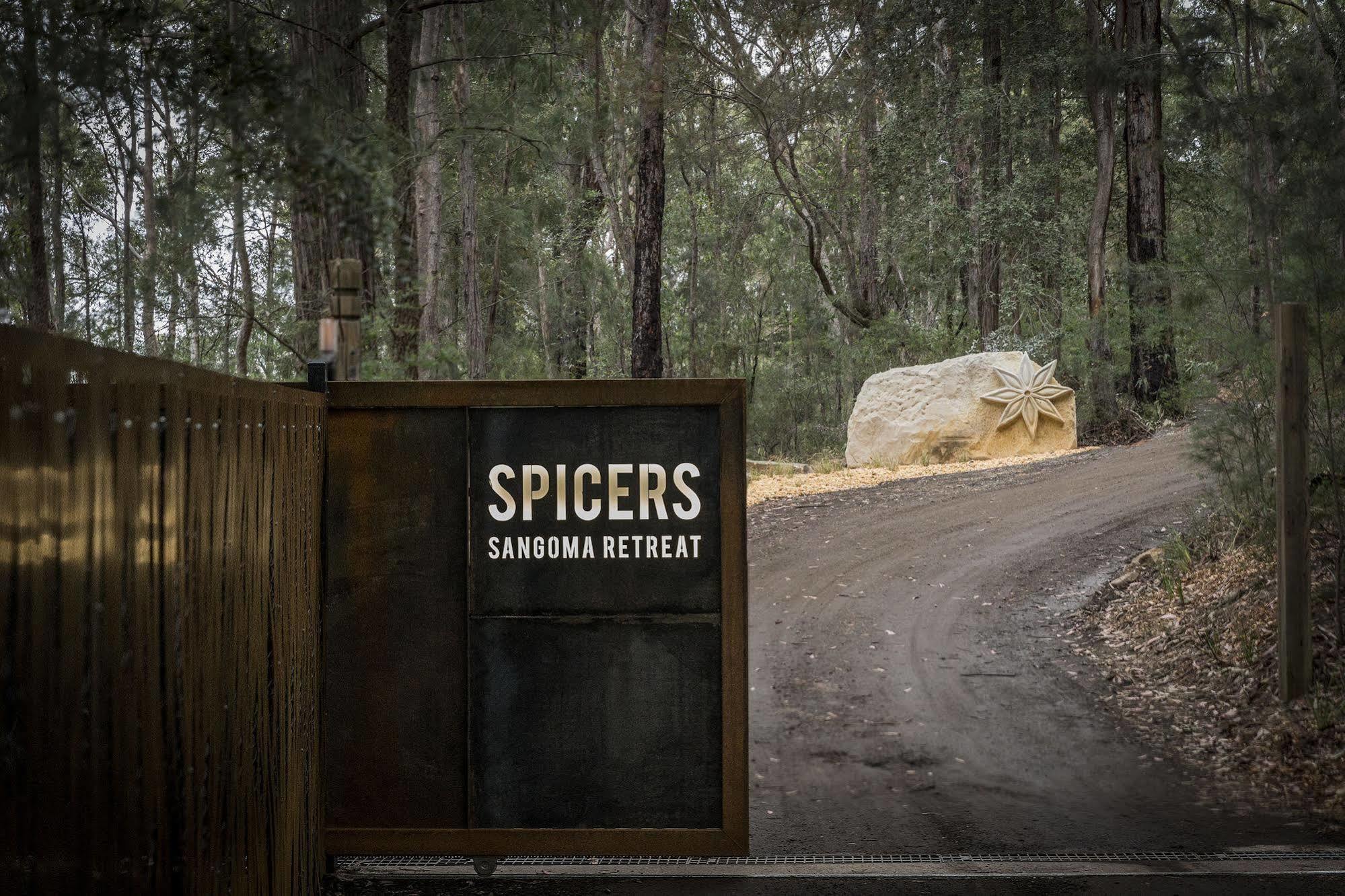 Spicers Sangoma Retreat - Adults Only Bed & Breakfast Kurrajong Exterior photo